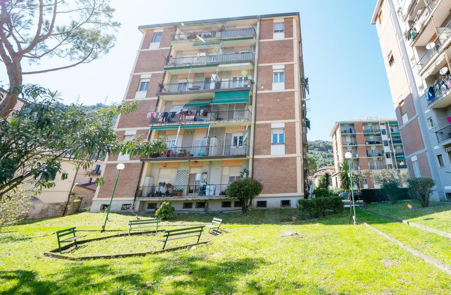 Appartamento Con Parcheggio Vicino Alla Stazione E Centro La Spezia Exterior photo